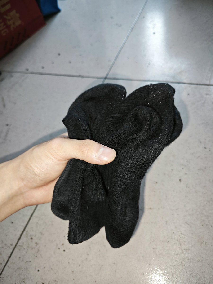 Jeykonic's tweet photo. #闲置 #黑袜 #体育 出闲置🧦私 https://t.co/AvTw5yZhcP