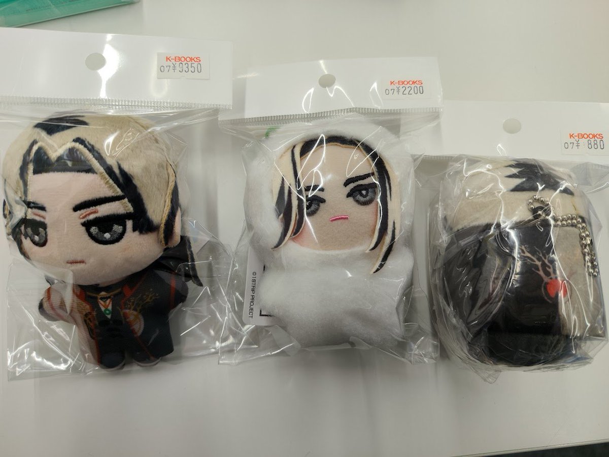 入荷情報】 『18TRIP エイトリ』 鹿礼光 ぬいパル もちマス カセット