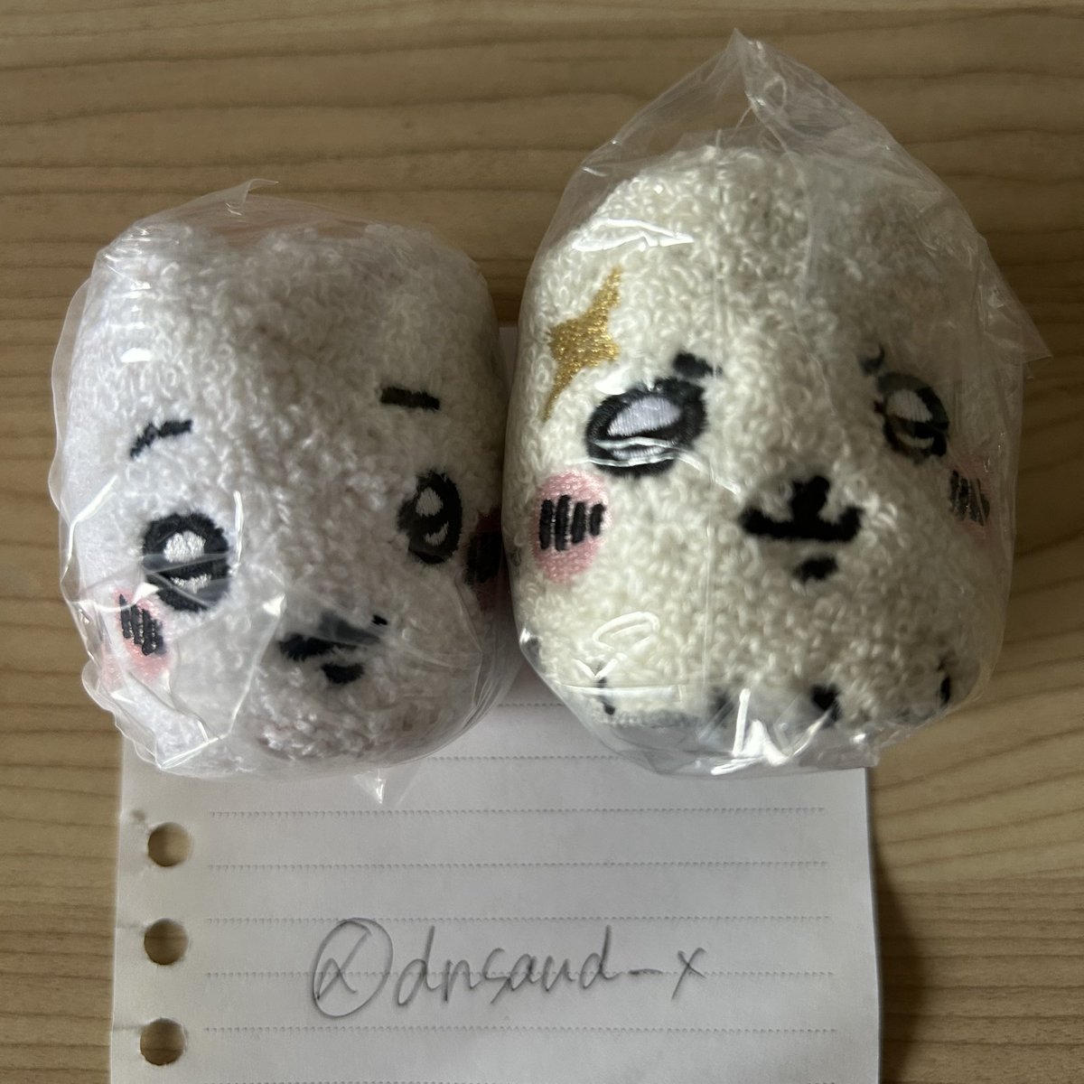 dnsaud_x's tweet photo. 【交換】ちいかわ もこもこポーチ2

譲￤ちいかわ、ラッコ 
求￤古本屋(かに) 、うさぎ

郵送希望です🙋‍♀️

検索からでもお気軽にお声掛けください🙇‍♀️

 #ちいかわ https://t.co/gk14gKgnd7