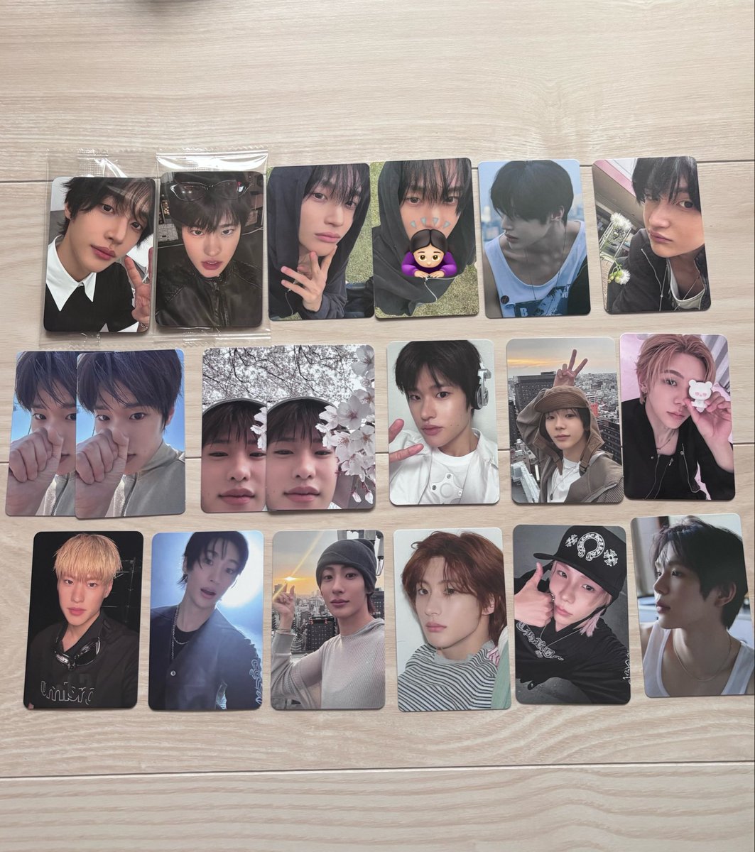 eun_____se's tweet photo. RIIZE riize アルバム Ⅱ  photobook 
llog a b  トレカ  交換

譲
画像のもの

求
印のウンソク＞ソンチャン
過去トレカ（ご提示ください）
※ケタポは同種でお願いします

郵送もしくは代々木16日手渡し交換希望です⭐️ https://t.co/idWpQmZsh7