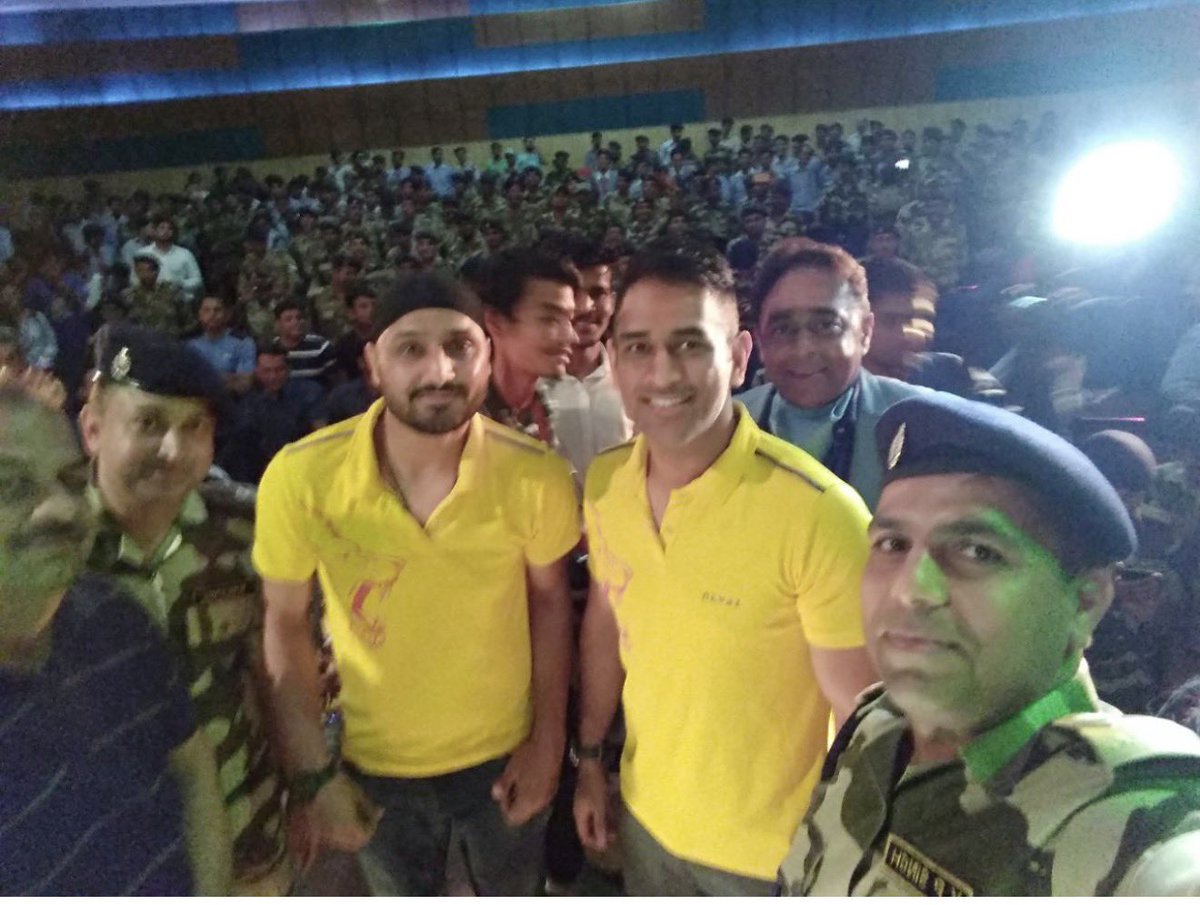 harbhajan_singh's tweet photo. Happy Birthday Kaptaan . Have a good one ♠️ @msdhoni https://t.co/0hogsbrYp4