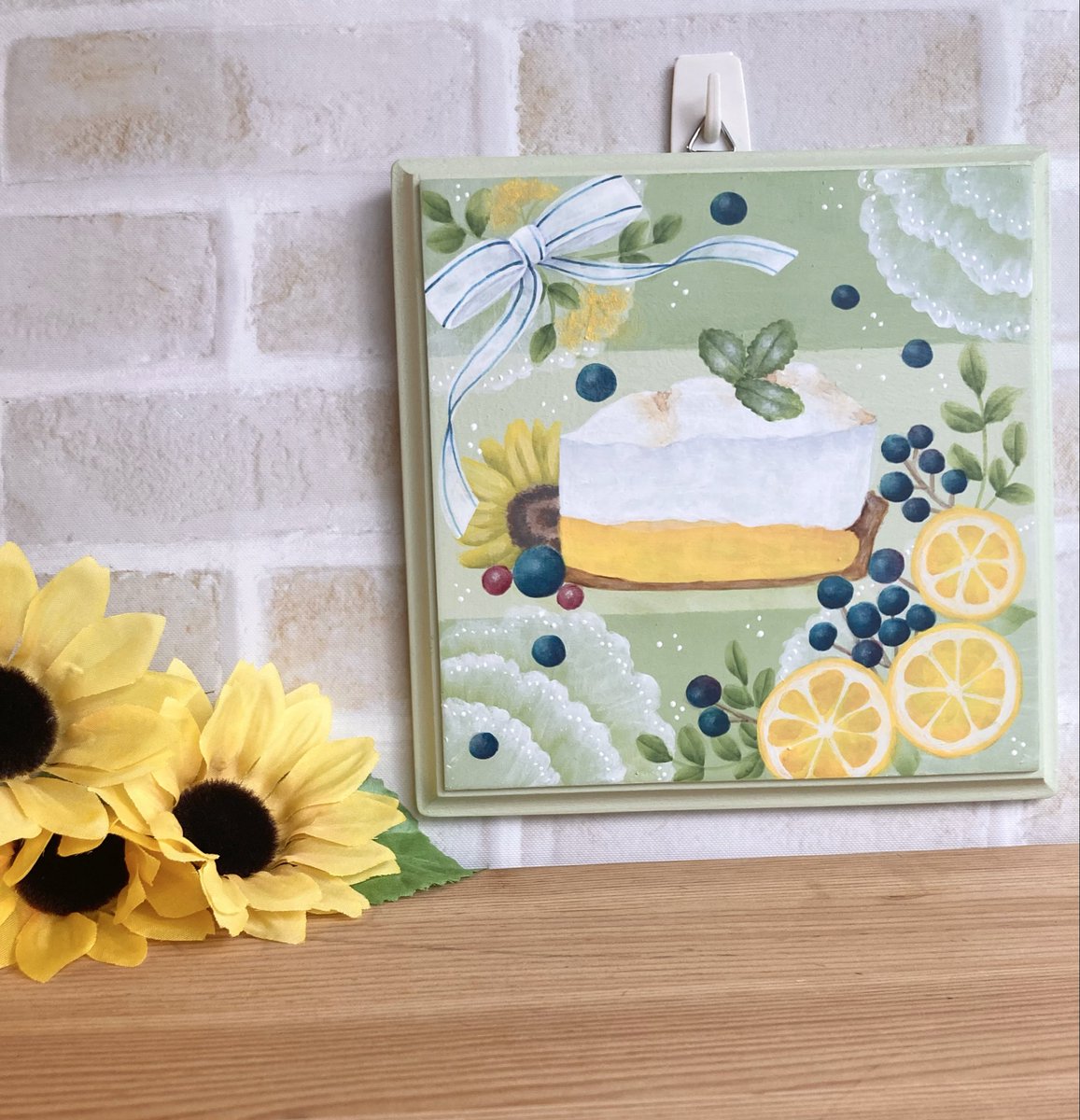Atelier_Univers's tweet photo. 夏を感じる爽やかなレモンパイ🍋の作品ができました✨
ミンネで販売中です🍋

https://t.co/TGoXRkBnSu https://t.co/N8WNRYdHYa