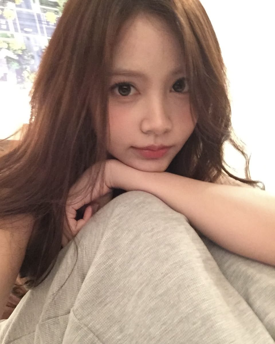 marigoldusk's tweet photo. kinyis gf &amp; abang abangan bf *irresponsible #ryuries few tweets https://t.co/Gy9jTJEEMt