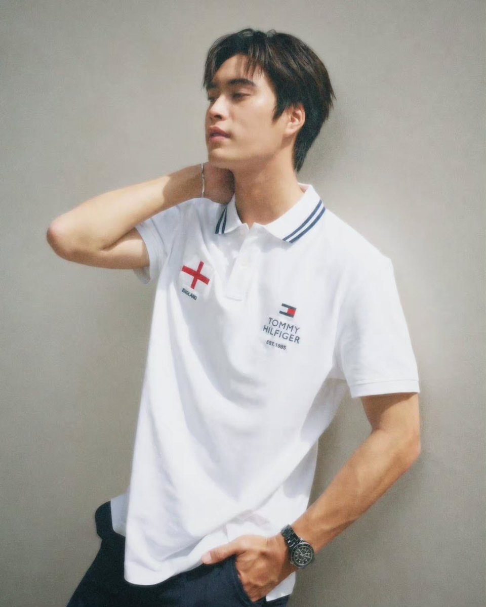 Puffy_PP's tweet photo. Tommy boy หล่อมากกกก

@TommyHilfiger 
#tommyhilfiger #tommyfamily
#Gemini_NT #เจมีไนน์ @gemini_ti https://t.co/AllxMRF8pb