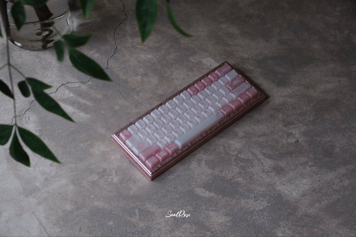 SoulRose_CN's tweet photo. Sakura Oath 🌸#keyboard #keycaps #SoulRose https://t.co/DTSZHXhzK3