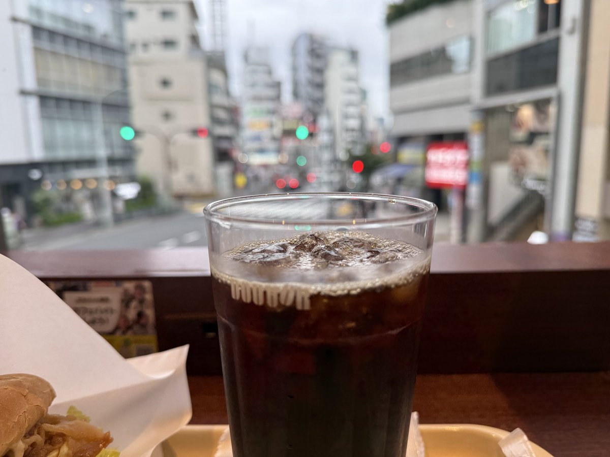 birdman2k12's tweet photo. 代々木着きました。
東京の故郷の味ドトールへ https://t.co/HXUVbBBj9r
