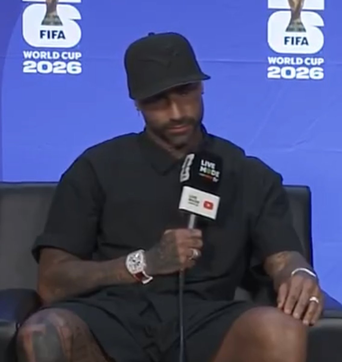 goalsside's tweet photo. 🚨🗣️| Ricardo Quaresma: 

“Everyone was saying this team was the best in Portugal's history, but in what way? What have they won? We're going home with our heads down.

In midfield, we have great players, lots of talent, but they were very, very weak at this World Cup. The attack was the same, and the defense was lost.

The best thing is that I stop here, otherwise I'll say things I'll regret later.”