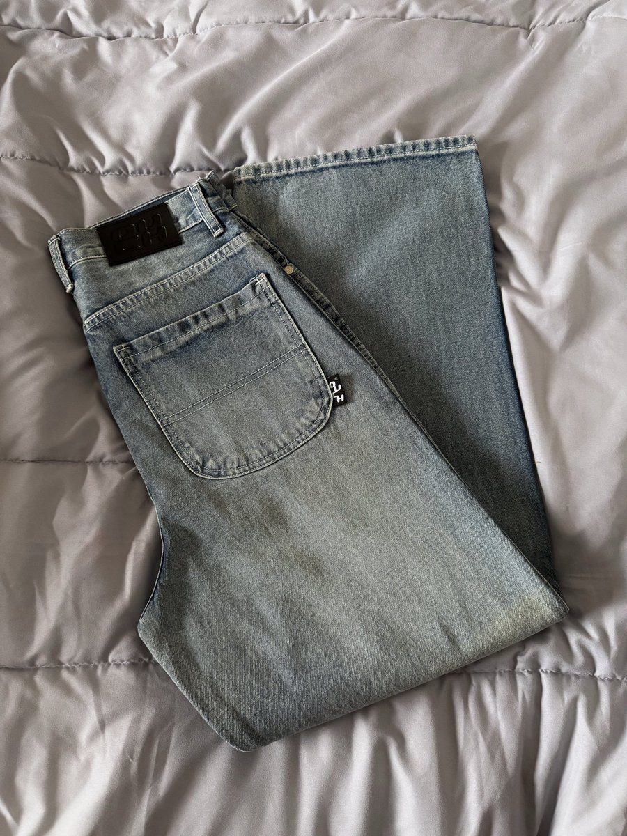 Eeyoreismymood's tweet photo. ปล่อย Ouch Boyfriend Jeans 
สีsky ดรอปเก่า 
ไซส์xsเทียบs   
   370฿ ส่งฟรี 
(ลองใส่ครั้งเดียว) 
#ส่งต่อouch #ส่งต่อกางเกง #ส่งต่อเสื้อผ้ามือสอง #buu #กางเกงยีนส์ https://t.co/QpSLOlGrhB