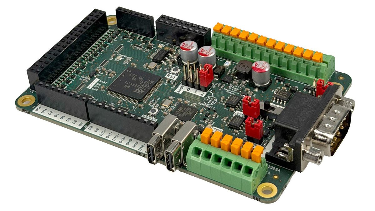 cnxsoft's tweet photo. Open-source hardware project for automotive applications hosted by @MercedesBenz.
https://t.co/hd44BTbwQD

The ARDEP (Automotive Rapid DEvelopment Platform) project is comprised of two boards: the ARDEP V2 main board is based on an @ST_World STM32G474VE Arm Cortex-M4F microcontroller for motor control and features CAN-FD and LIN transceivers, while the PowerIO Shield features 6 outputs and 6 inputs supporting up to 48V and 3A per channel.

The firmware is based on @ZephyrIoT RTOS and supports UDS (Unified Diagnostic Services, ISO 14229). The software and hardware have been developed by Frickly Systems GmbH in collaboration with Mercedes, which uses the board in its open research vehicle.