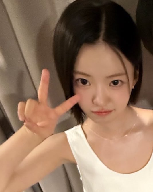 sha1uv's tweet photo. 시아는 유명한 예쁘니 치이카와임…… https://t.co/ik2WeXKjJm