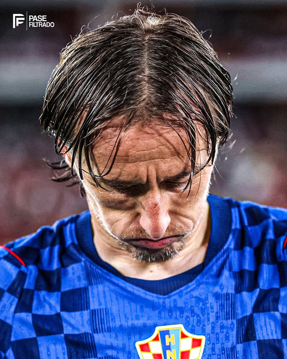 StanleyMikeCB's tweet photo. This is a WC of football's finest farewell so far, a red carpet for the game's biggest heroes. At the theater of these painful exits, we're filled with gratitude from the footprints of giants who taught the world that the game could carry such poetry. They're the game's cologne. https://t.co/ItCRykW1rf