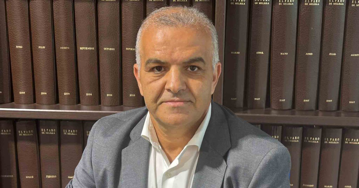 ElFarodeMelilla's tweet photo. Nueva #Melilla pide romper relaciones con la Junta de Andalucía. Después del acuerdo alcanzado con Vox para la formación de un gobierno que califica de "racista e islamófobo"
https://t.co/qLsenbaFR2 https://t.co/mT0JLZXO5k