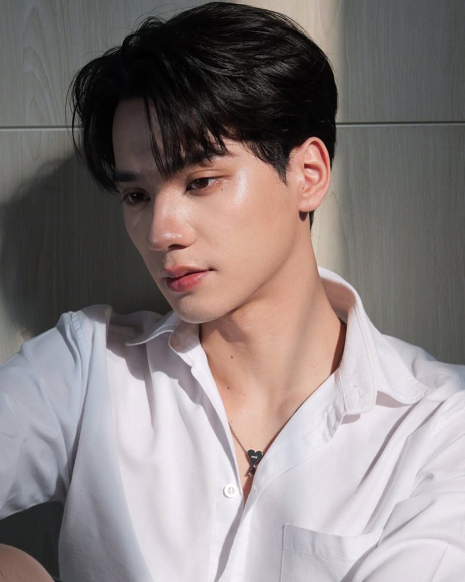 bsrlxdmd's tweet photo. ชอบเซ็ทนี้อะ หล่อมากกกกก หล่อสะบัด หล่อเหมือนไม่มีอยู่จริง หล่อสะอาดสะอ้าน เหมือนอาบน้ำ ทุก ๆ 5 วิ หล่อแบบเสียงสูง หล๊อ!!!

#KengHarit ♡ https://t.co/OEsrMjaByP