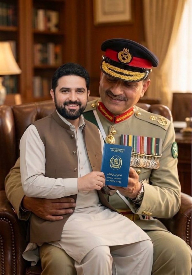 AmirSalar_Wazir's tweet photo. تاحیات معافی کے بعد تاحیات ملک سے صوبہ چوری اور لیڈر سے غداری پر ملک سے فراری کیلیے پیش خدمت ہے
بلیوں پاسپورٹ میں تم جیس وزیروں مشیروں وزیر اعلی پر بے شمار لعنت بیجھتا ہوں https://t.co/QGfRFxRKDi