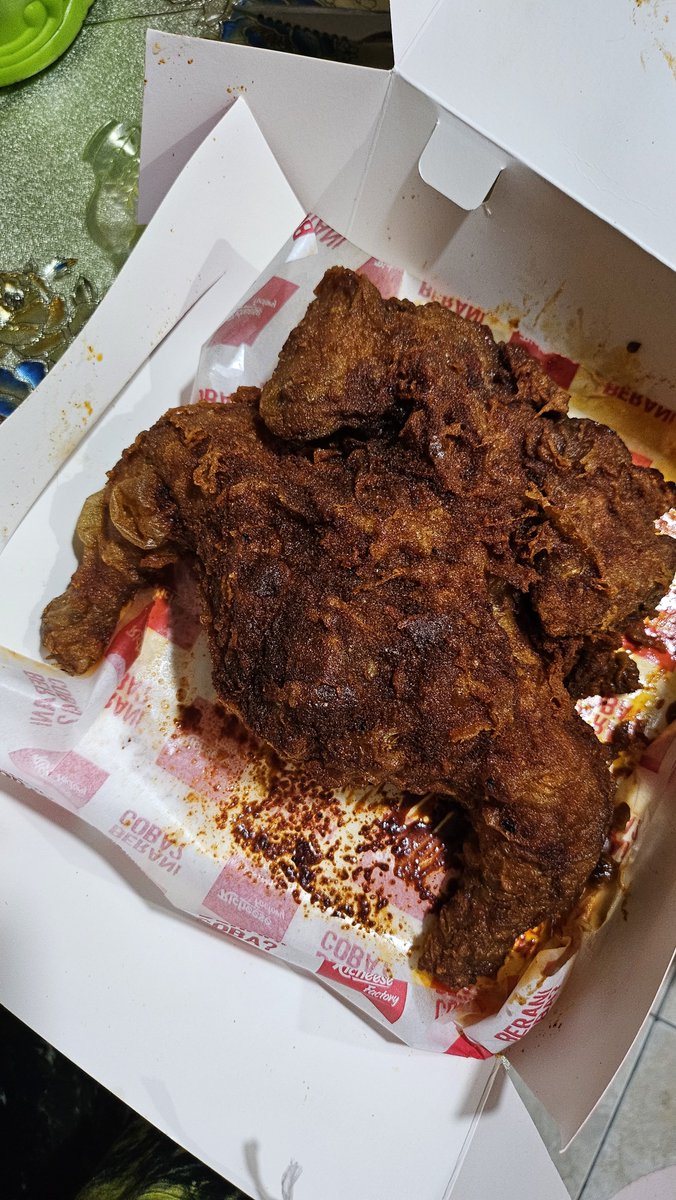 renforjunn's tweet photo. Makash undip atas penolakan nya, aku mw mukbang ajah🤣😂😡 https://t.co/Vn6mTBab31