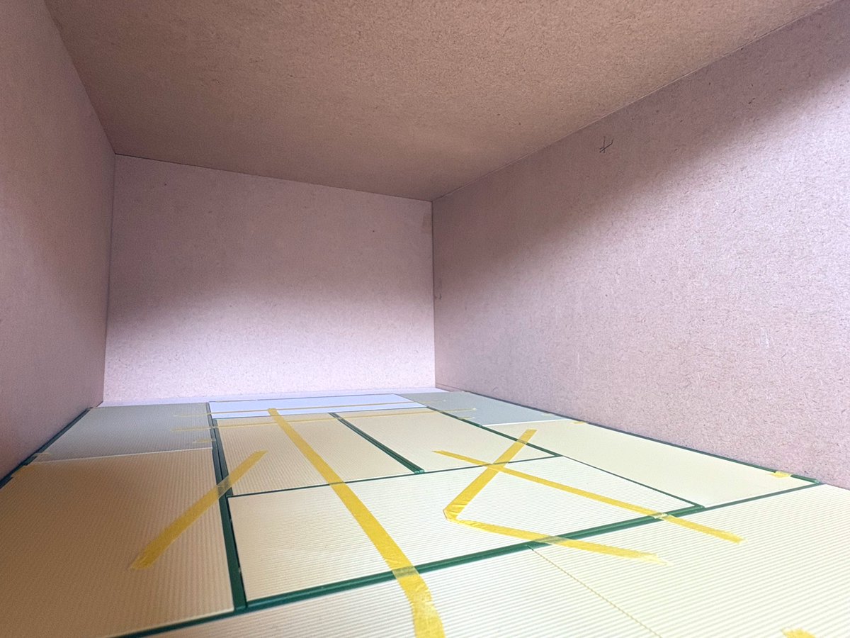 hiroppe_Mini's tweet photo. モダン和室を目指して作ってます😉
#ミニチュアモダン和室 https://t.co/5jU44wUS4J