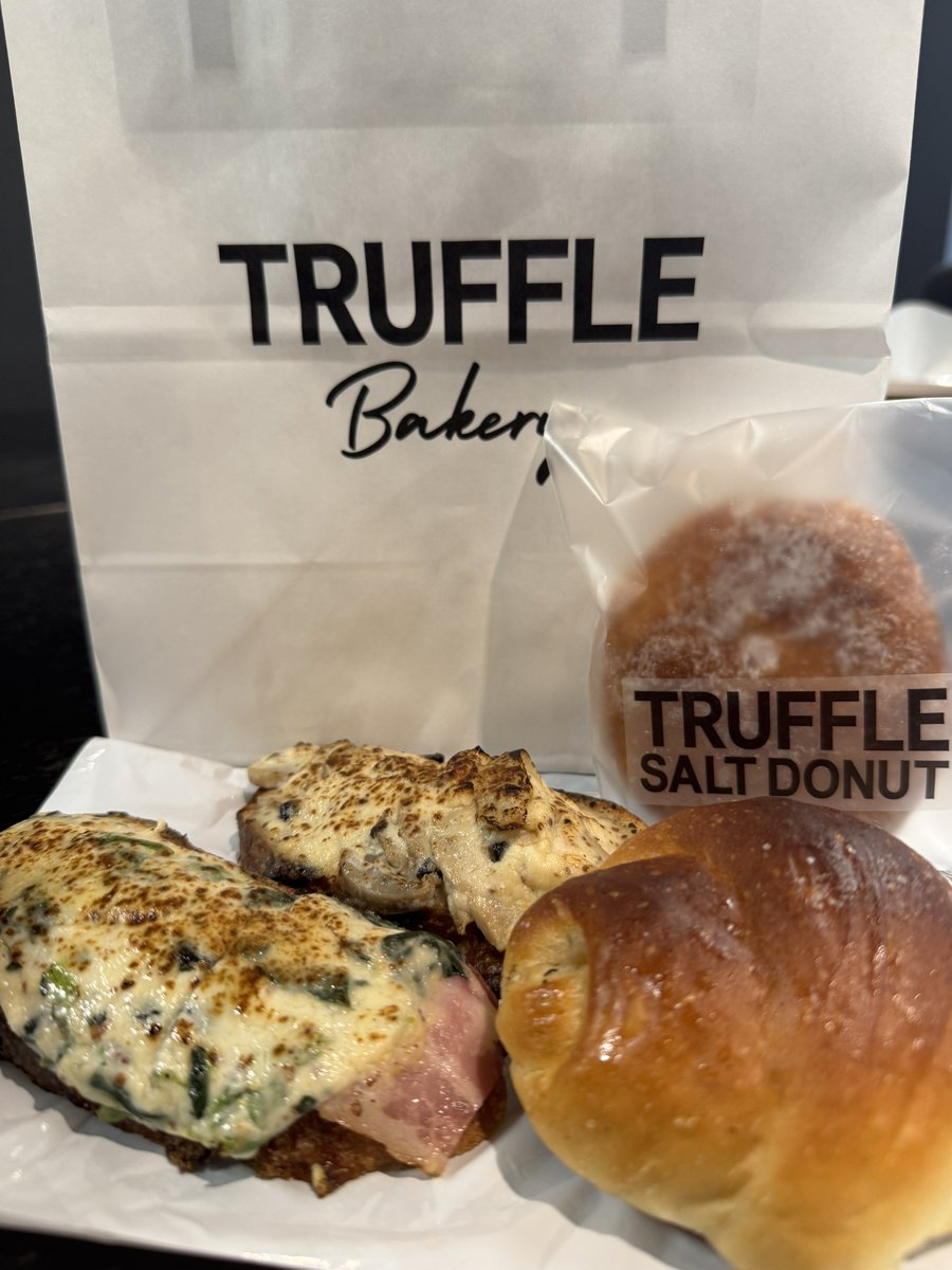 PGBPYR's tweet photo. TRUFFLE https://t.co/znOA5YXrkZ
