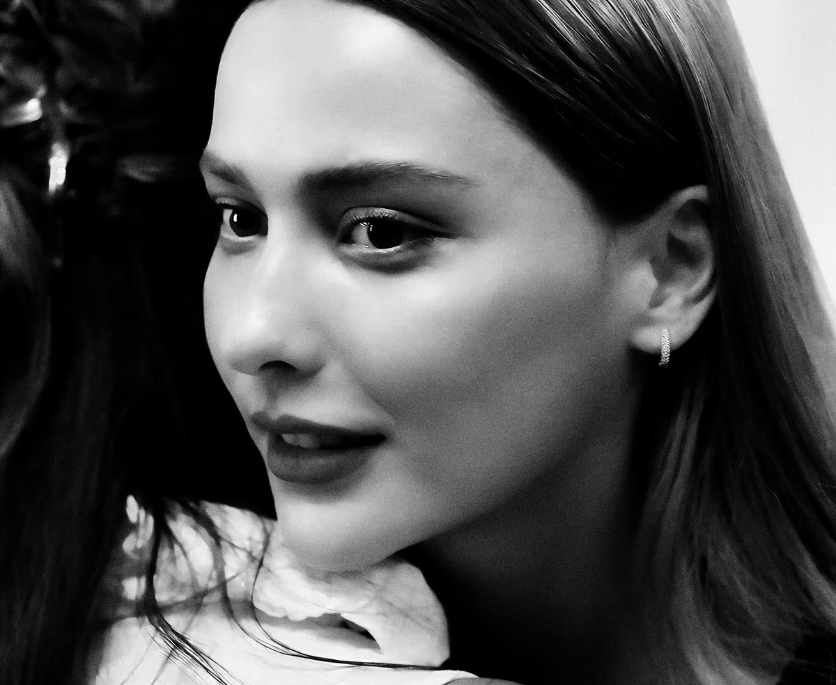 qrvax7's tweet photo. هالجماال شيء لايووصف 🫠
#elçinzehrairem #AltıÜstüİstanbul https://t.co/52GZUTXw0W