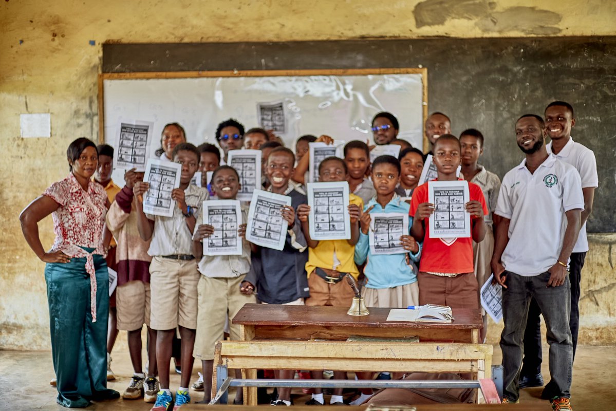 AWC_KNUST's tweet photo. And it was a success!

Find the excerpts of our collaboration campaign on rabies education and vaccination exercise in Nsuta with @GvmsaKnust 

📸🐾 https://t.co/5tPzkSbFMl