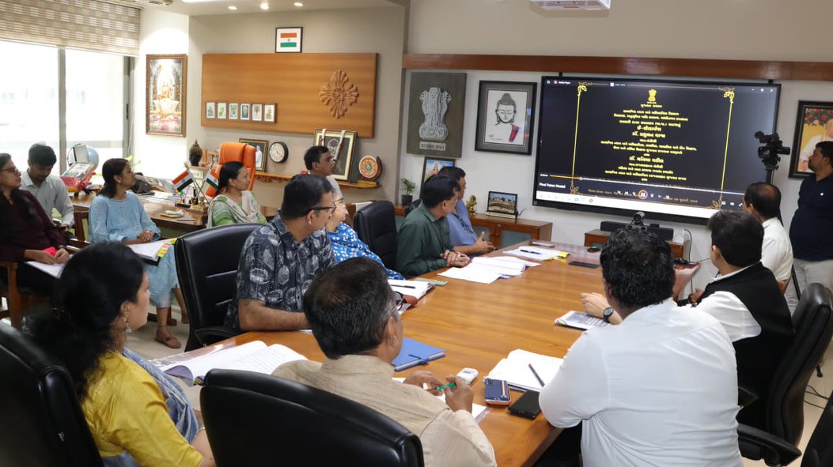 drpradyumanvaja's tweet photo. સમરસ તથા સરકારી છાત્રાલયોમાં મેરિટ આધારિત પ્રવેશ મેળવનાર તમામ વિદ્યાર્થીઓને હાર્દિક શુભકામનાઓ સહ અભિનંદન!

આજરોજ ગાંધીનગર સ્વર્ણિમ સંકુલ-1 ખાતેથી સામાજિક ન્યાય તથા અધિકારિતા વિભાગ હેઠળની સરકારી /સમરસ (ગૃપ-૩) છાત્રાલયોની મેરિટ યાદી ઓનલાઈન માધ્યમથી પ્રસિદ્ધ કરી.

@CMOGuj l @PMOIndia l @InfoGujarat