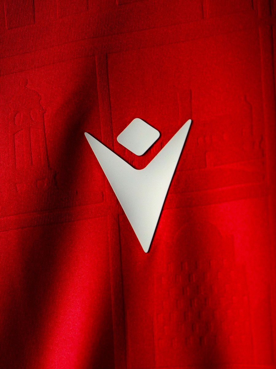 MacronSports's tweet photo. Unveiling the new @Hannover96 Home Kit for the 2026/27 season.

Read more: https://t.co/2YArkYh2YO

#FashionInSport #BecomeYourOwnHero https://t.co/NJru22UfwX