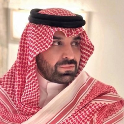 منوِّخ tweet media