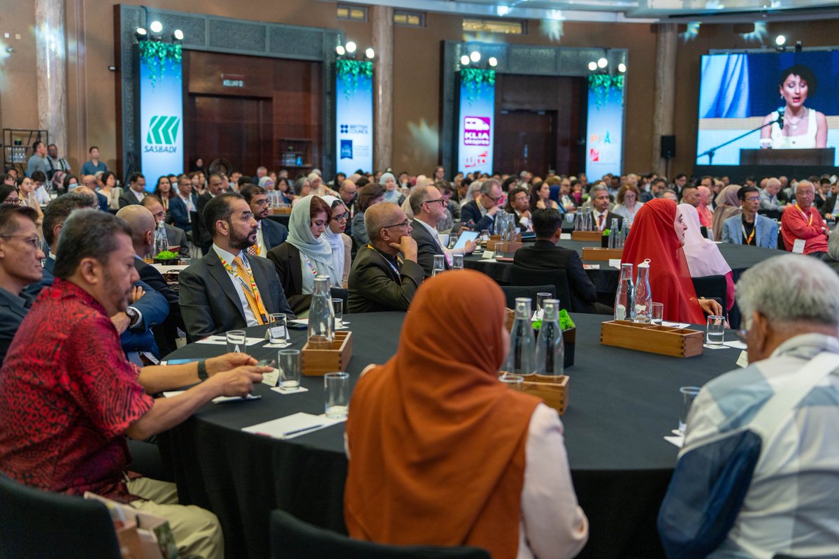 epa_publishers's tweet photo. Representing the UAE publishing sector, EPA is participating in the 35th International Publishers Congress. Throughout, EPA is engaging in expert-led discussions with publishing professionals from around the world while exploring Malaysia's rich literary and cultural landscape. https://t.co/VzTKGcCr58