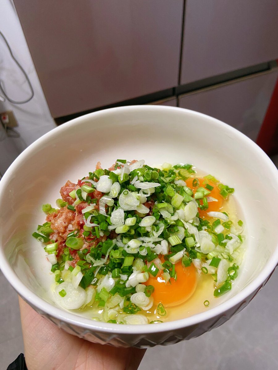 chrizz85's tweet photo. Just nailed my first homemade garlic butter noodles! Creamy, fragrant, and so comforting—way better than takeout. https://t.co/pinizTopU4