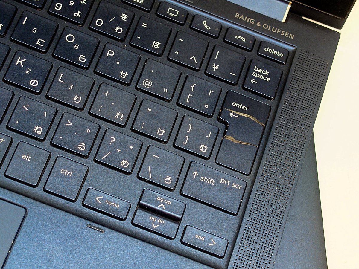 💻️商品情報💻️ HP Elite Dragonfly OS:なし CPU:Core i3-8145U ﾒﾓﾘ