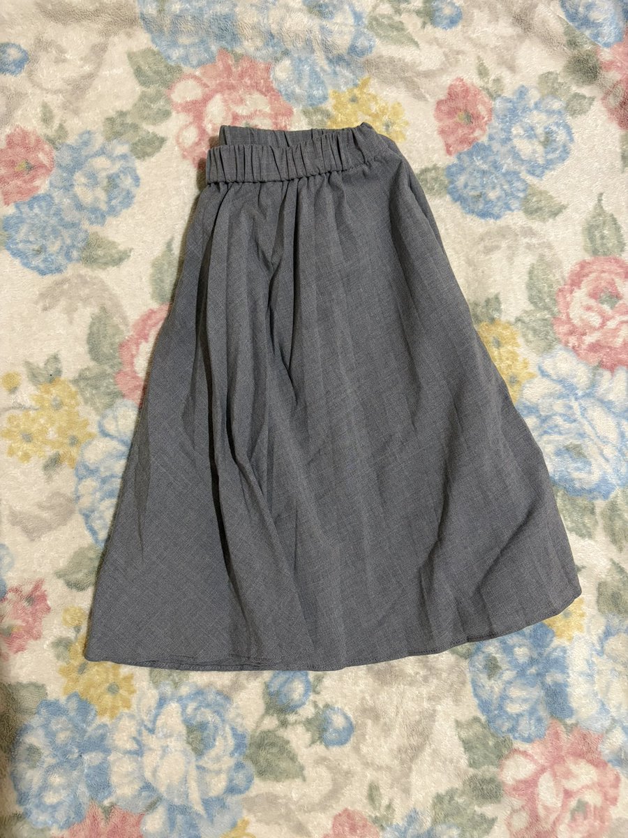 letgouw's tweet photo. bantu abisin rok bkk, colorbox, uniqlo ini yuk kak https://t.co/YY23xRRwmT