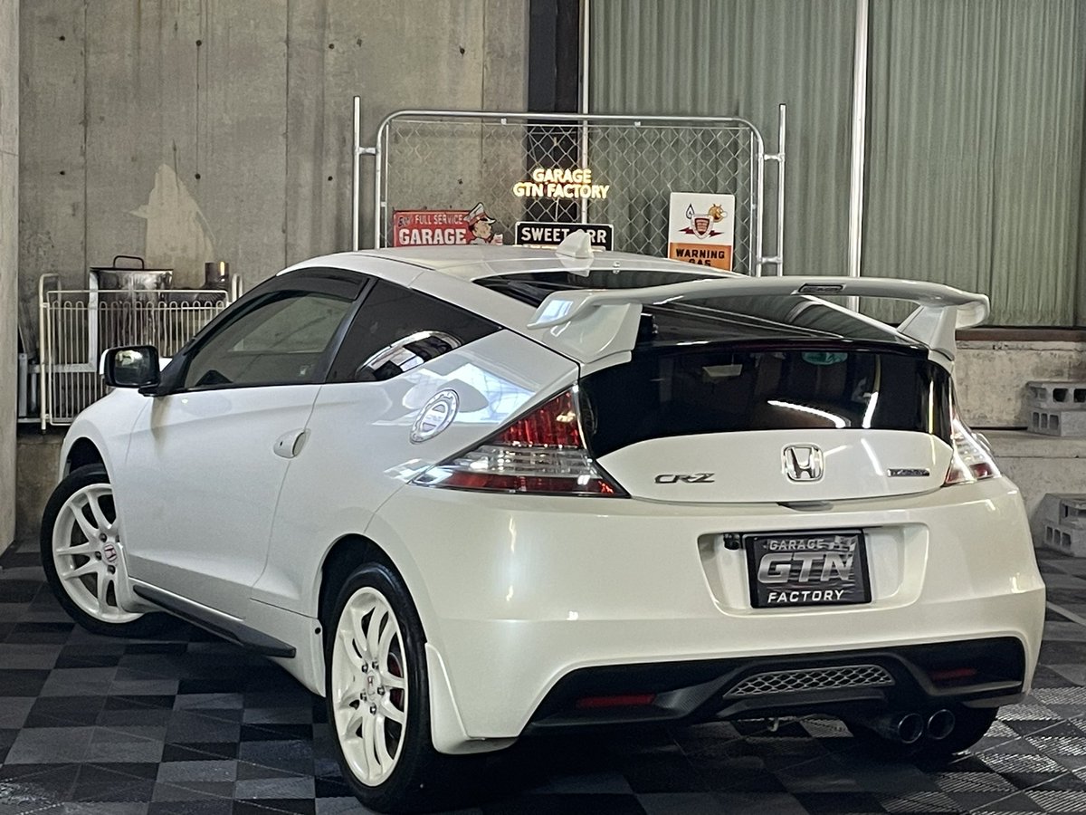 r31329102's tweet photo. 新たに入荷しました♪
CRZ6速マニュアル車
DC5の純正ホイール履いて
社外新品フロントリップ付き
タイプRみたいな雰囲気を出してます^_^
そこの貴方🫵いかがでしょうか？
車検も付いていてますから
即納車可能です♪

#CRZ
#タイプR
#マニュアル車
#ZF1
#GTNファクトリー

https://t.co/Dmkw5rYaWy https://t.co/R3u3tYxY9Y
