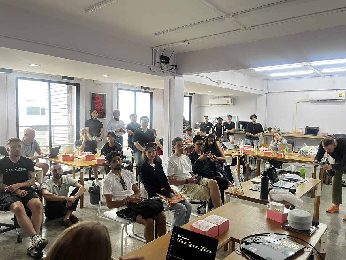 SuperteamTH's tweet photo. What is @metaplex ?

Our first official workshop.
full room with legend @tonyboyletweets 

From token metadata, candy machine, bubblegum to genesis and [redacted]

Build with Metaplex Skills. 
Best time to build on Solana. https://t.co/j5yGc1ZSBp