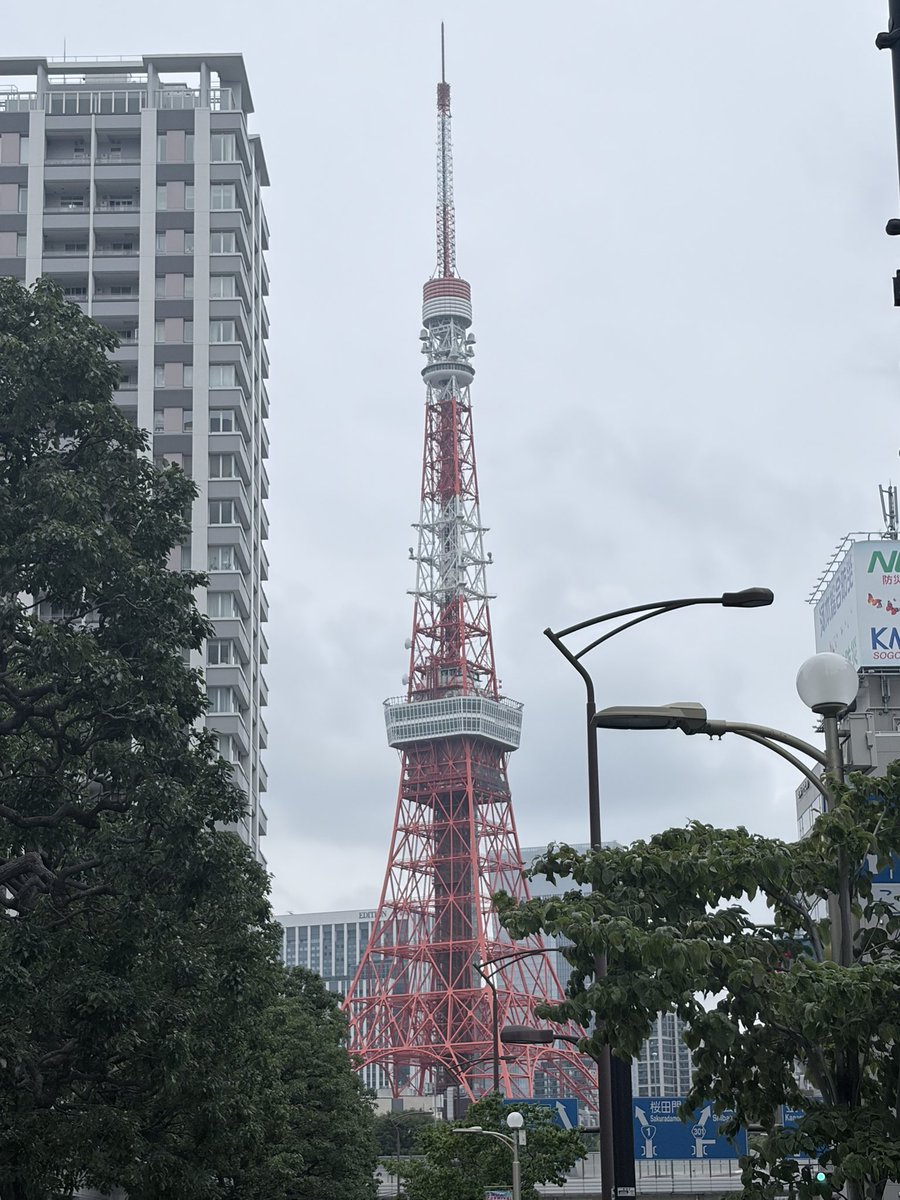 jyowad's tweet photo. 七夕ですか。
あいにくの空ですね。
COMMON SCENERY https://t.co/6dSzOUfiI6