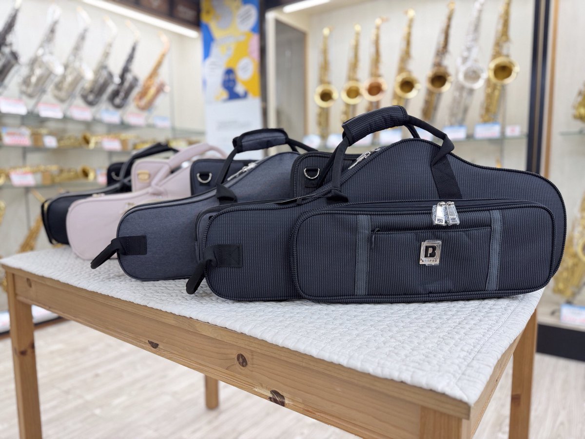 デザインと機能を兼ね備えたサックスケースが入荷しました‼️ 【BROPRO