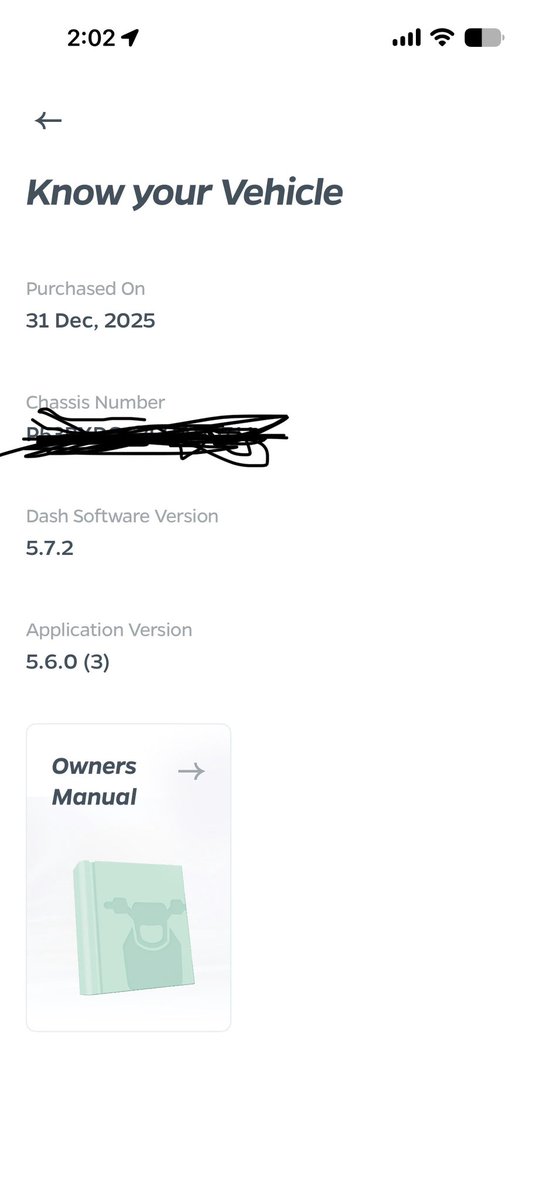 kalpakyo's tweet photo. @bhash in iOS companion app vehicle distance travelled is not shown. In today’s release too it is unresolved. Works fine on android. Looks like it is a UI/UX issue. In widgets for iOS it can show total ODO reading. @OlaElectric doesn’t open ticket fix it internally. https://t.co/2Kb9ynovWD