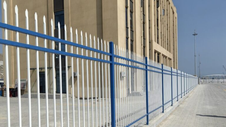 commandfence tweet picture