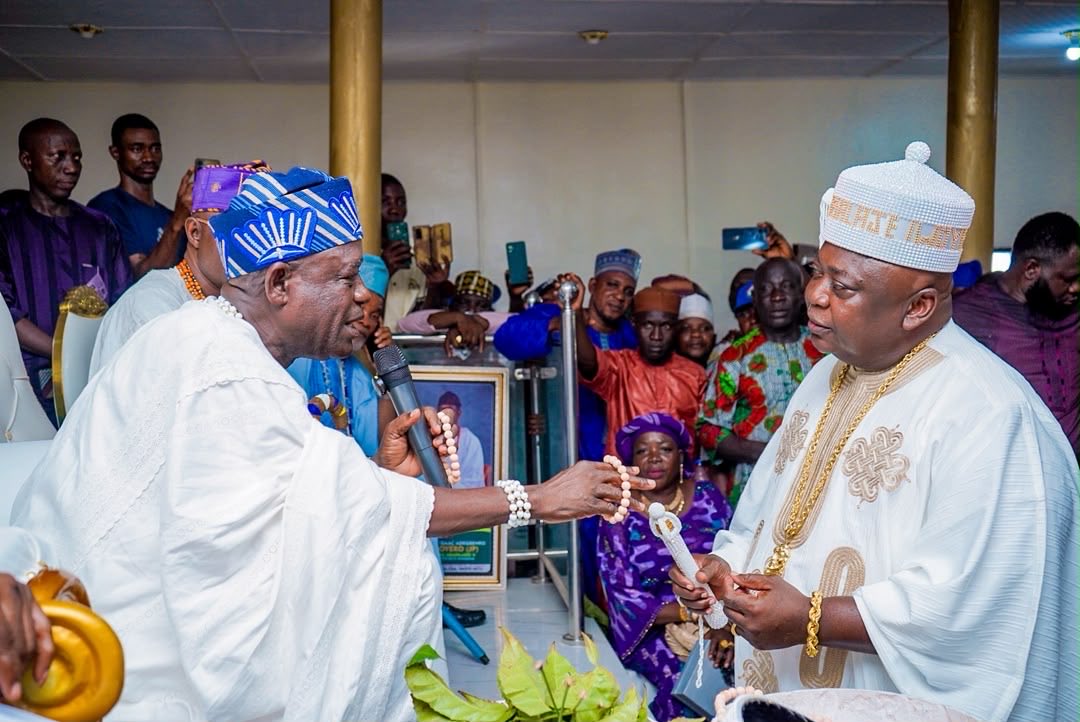 ladiadebutu's tweet photo. It was an honour to be installed yesterday as the Babalaje of Iwoye-Ketu Land, alongside my wife, Yeye Adenike Adebutu, who was also installed as the Yeye Babalaje of Iwoye-Ketu Land, by His Royal Majesty, Oba Isaac Alamu Adegbenro Oyero, the Ooye of Iwoye-Ketu Land, and other distinguished Yewa Traditional Rulers.

I sincerely appreciate this great honour and received it with gratitude a a renewed commitment to the development of Iwoye-Ketu and the wellbeing of its people.

To further demonstrate this commitment, I announced a Youth Empowerment Programme for the youths of Iwoye-Ketu. Together, we will continue to invest in our people and build a brighter future for our communities.

My heartfelt appreciation to His Royal Majesty, Oba Isaac Alamu Adegbenro Oyeti and the good people of Iwoye-Ketu for this memorable honour.