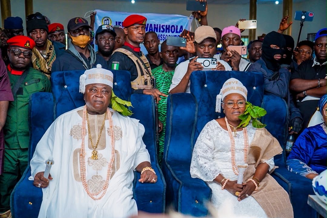 ladiadebutu's tweet photo. It was an honour to be installed yesterday as the Babalaje of Iwoye-Ketu Land, alongside my wife, Yeye Adenike Adebutu, who was also installed as the Yeye Babalaje of Iwoye-Ketu Land, by His Royal Majesty, Oba Isaac Alamu Adegbenro Oyero, the Ooye of Iwoye-Ketu Land, and other distinguished Yewa Traditional Rulers.

I sincerely appreciate this great honour and received it with gratitude a a renewed commitment to the development of Iwoye-Ketu and the wellbeing of its people.

To further demonstrate this commitment, I announced a Youth Empowerment Programme for the youths of Iwoye-Ketu. Together, we will continue to invest in our people and build a brighter future for our communities.

My heartfelt appreciation to His Royal Majesty, Oba Isaac Alamu Adegbenro Oyeti and the good people of Iwoye-Ketu for this memorable honour.