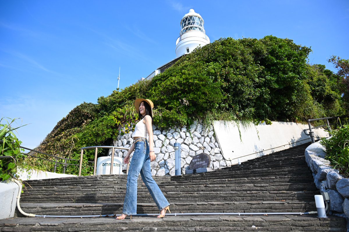 singeryosu's tweet photo. 7/7(火)今夜は20:00〜21:00ツイキャス生放送！
⁡
テーマは
⁡
「あなたの願い事を教えて」
⁡
で募集します💌✨
⁡
七夕ですね🎋
短冊にどんな願い事を書きますか？🌌

「ふつおた」＝普通のお便り
も大募集します💌
⁡
※メッセージフォームに
複数通送って
いただくのもOK🙆‍♀️

【非売品ステッカーが当たる❗️
フリー抽選会エントリーご希望の方はこちらから】
https://t.co/JVWKXatFv4

【ご視聴はこちらから】
https://t.co/KsGpwyEdZg

📸　@hanpenBLACK 
7月の壁掛けカレンダー写真です🗓️