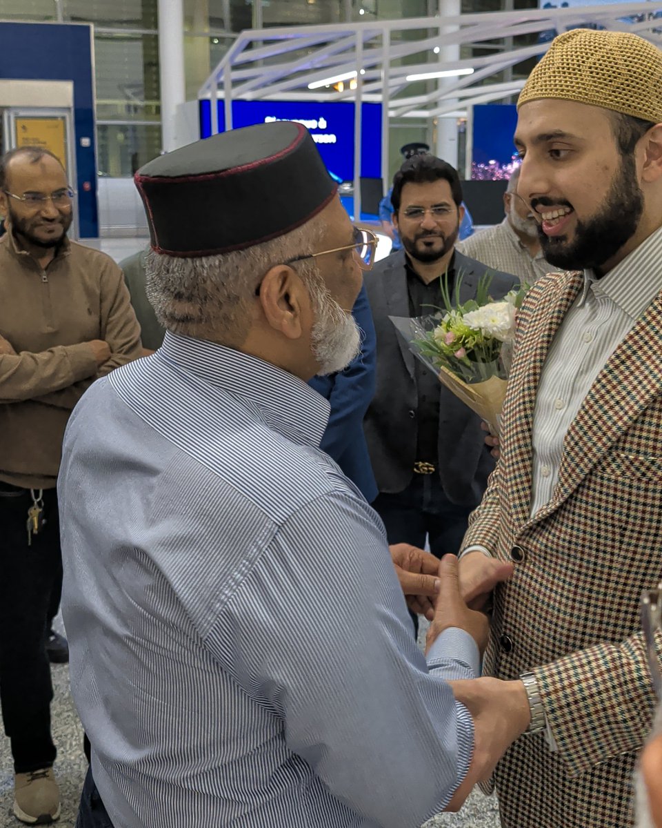 HammadQadriMQI's tweet photo. Shaykh Hammad Mustafa al-Madani al-Qadri Arrives in Canada After Concluding His Official The Sīrah & Modern Times USA Tour 2026

During his nationwide tour across the United States, Shaykh Hammad Mustafa al-Madani al-Qadri addressed international conferences, delivered Jumu‘ah speeches, attended meet-and-greet sessions, and participated in interactive Q&A sessions. Throughout the tour, he engaged with scholars, professionals, students, and members of the wider intellectual community, highlighting the timeless relevance of the Prophetic Sīrah in the modern world.

Following the successful conclusion of the tour, Shaykh Hammad arrived in Canada ahead of the Al-Hidayah Conference, a three-day spiritual retreat. Upon his arrival, he was warmly welcomed by Sufi Muhammad Tariq (President, MQI Canada), Allama Ahmed Awan (Director of Religious Affairs, MQI Canada), Faheem Anwar Randhawa, Allama Zia ul Haq Razi, Basir Ahmad, Muzammil Sharief (President, MYL Canada), and members of the NEC of MQI Canada.

#TheSirahAndModernTimes #ShaykhHammadQadri #HMQ #HammadMustafaQadri #MQI #MQICanada #MQIUSA #IslamicLeadership #Seerah #Canada #USA2026