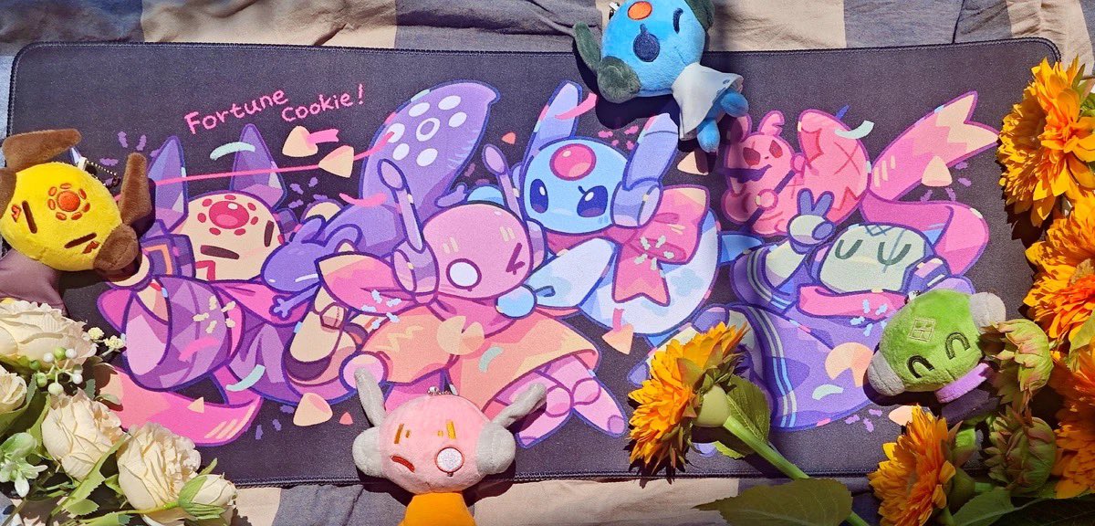 beco_100me's tweet photo. Oh hey these pvc card（black&amp;transparent ）and mousepad could be preordered now on Taobao till 7.11 https://t.co/spL7EI2OU4
