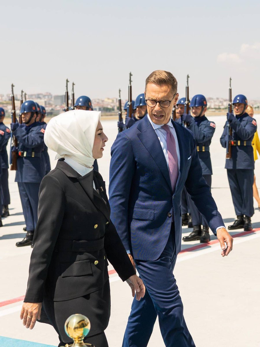 Alexander Stubb tweet media