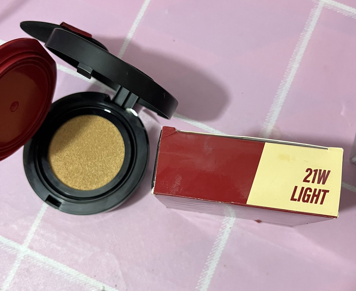 pperiwinkleee's tweet photo. WTS cushion OMG shade 21W Light, 45rb aja
new baru 2x tap buat coba, dijual karna shade ga cocok di kulitku
co syopi, dom jateng, split pay/ full pay (dm dulu)

https://t.co/yH8TBpzi2c https://t.co/sJgH4RmNjs