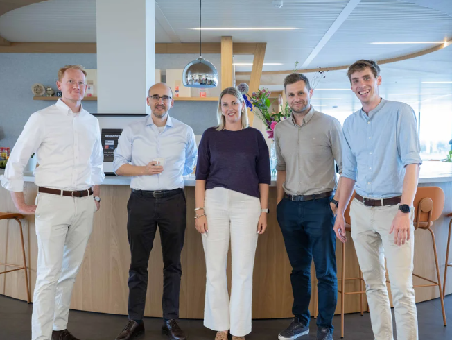 SupplyChainD's tweet photo. Henkel and Bluecrux are redefining supply chain integration. 

By breaking down silos and putting the customer at the centre, they're building a connected, data-driven supply chain that delivers greater resilience and competitive advantage. 

🔗 https://t.co/OLHtwCwDcs https://t.co/rgQzRf3CNz