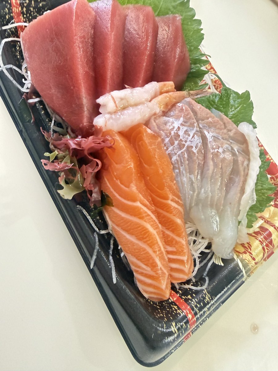 sb__mitsu's tweet photo. エネルギーチャージ(´Д` ) https://t.co/nCuZ3tiEnb