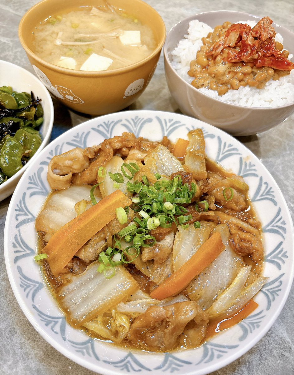 Mia_Konan's tweet photo. 【旦那募集】白菜と豚肉のうま煮作れます https://t.co/8U9HV4rBdz