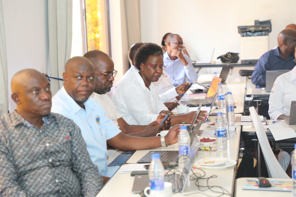 katwiireMolly's tweet photo. Furthermore, @UBOS_ED, noted that ongoing Government reforms in performance management require public institutions to strengthen accountability, service delivery and performance monitoring across all levels.
#UBOS #StrategicPlanning #EvidenceBasedStatistics https://t.co/AE61bqnGvh