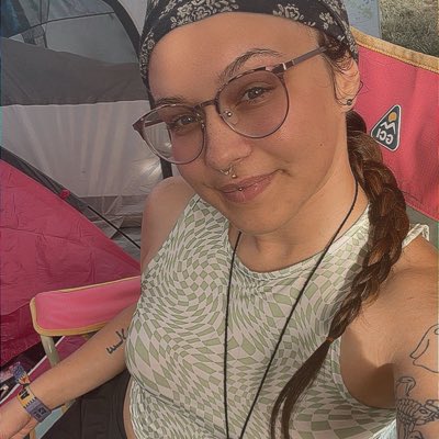 skweezyval's tweet photo. roo #newprofilepic https://t.co/B5eNv5Gc62