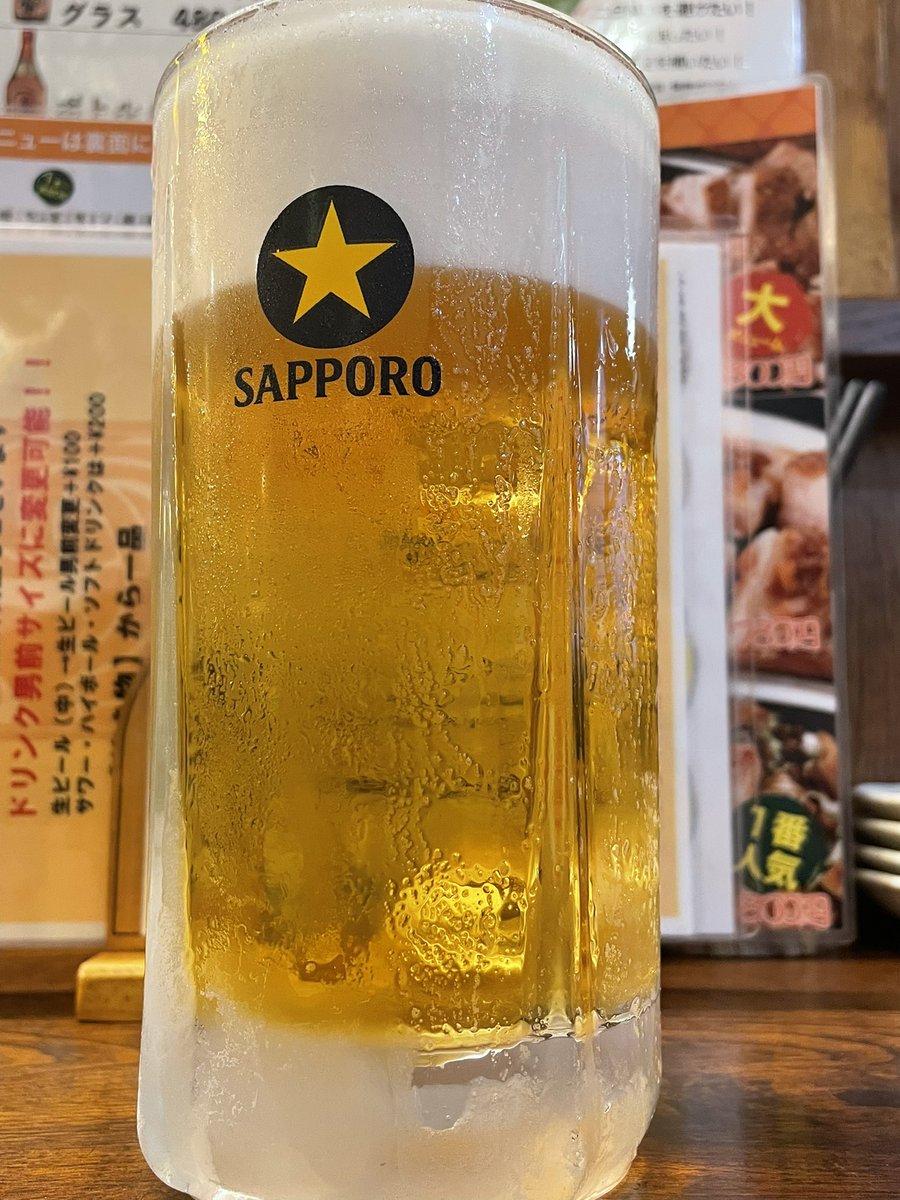 poccaly's tweet photo. 今夜も夜勤だけど飲まなやってられんわ！ https://t.co/H4S3gyqbfq