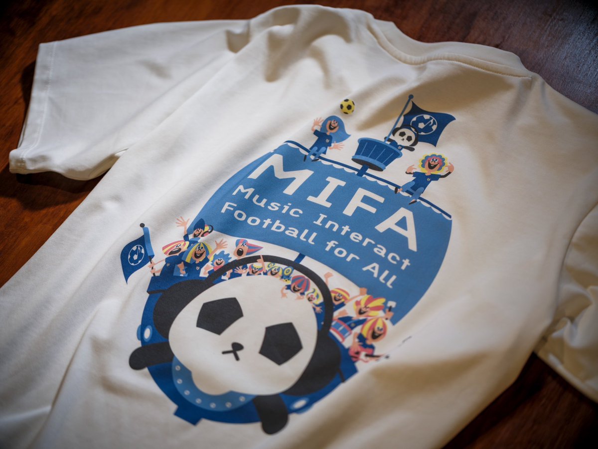 MIFARA_OFFICIAL's tweet photo. 【MIFARA】
7.7 七夕の本日🌌🎋
『MIFA ONE CREW TEE』 Sサイズが、待望の再入荷✨
快適な着心地と高い機能性を兼ね備えた「MIFARA×hiroki.38」コラボレーションアイテムです♪
✅詳細はこちら
https://t.co/Tq1TGPQNZR
https://t.co/tJK9nmSr7H
#MIFARA #football #music #onecrew #coolmax https://t.co/WAxYpQoGw6